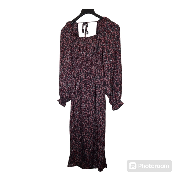 Floral Midi Dress in Black and Pink - Picture 4 of 8